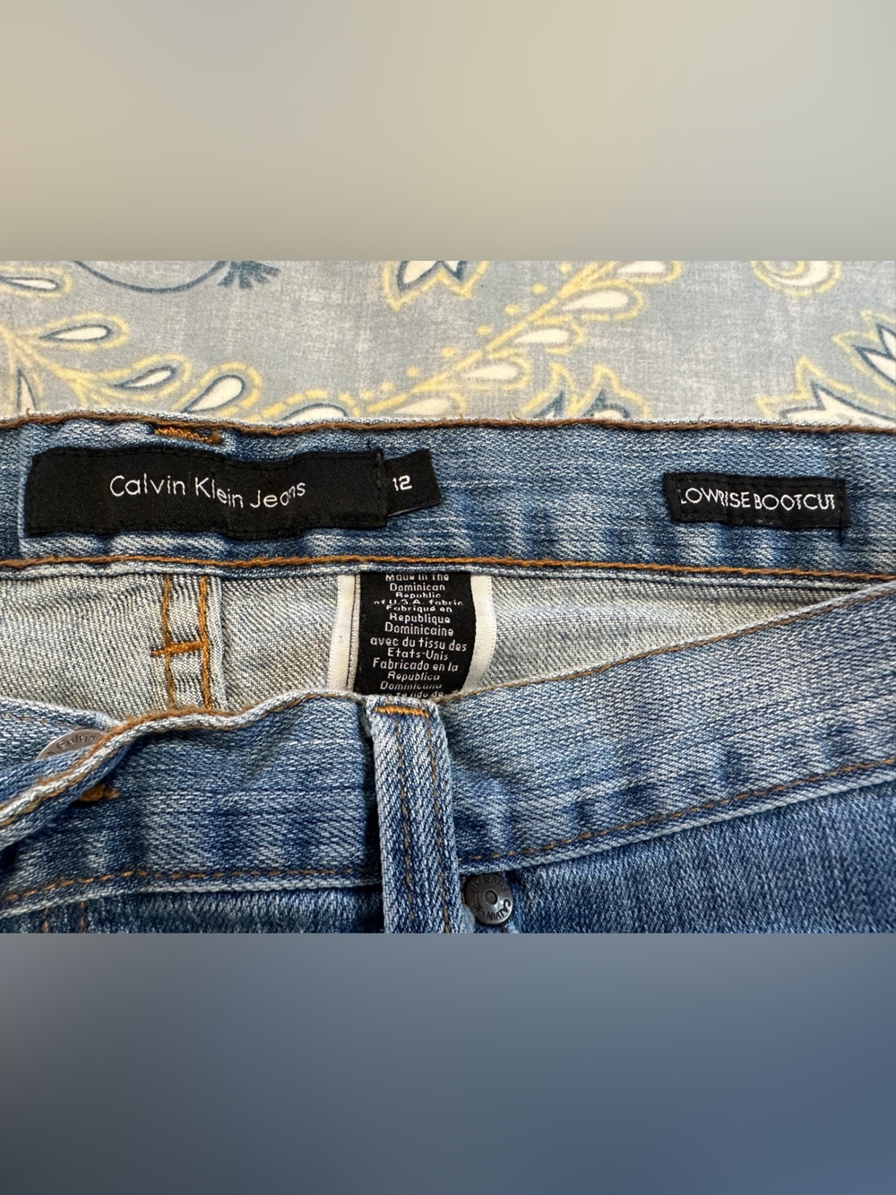 Calvin Klein Jeans Women's Light Blue Lowrise Bootcut Denim, 12